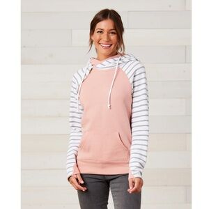Enza, pink striped hoodie
